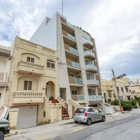 Case de vacanță Spacious 4br Terraced House With Rooftop Access By 360 Estates