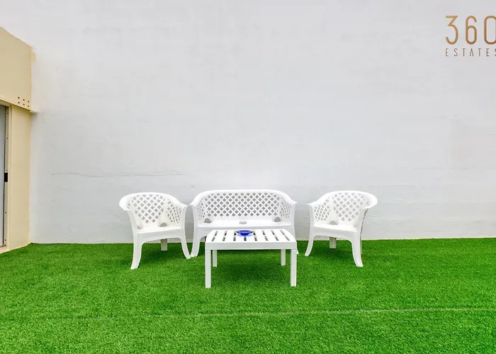 Case de vacanță Spacious 4br Terraced House With Rooftop Access By 360 Estates *