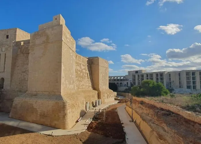 Spacious 4br Terraced House With Rooftop Access By 360 Estates Дом отдыха