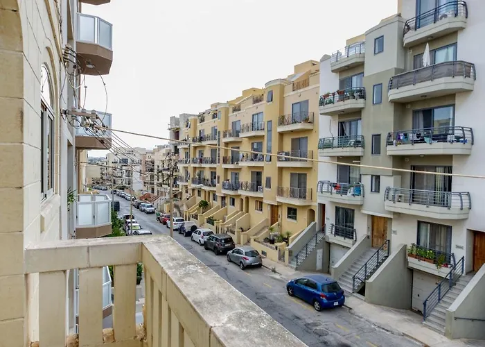 Case de vacanță Spacious 4br Terraced House With Rooftop Access By 360 Estates *